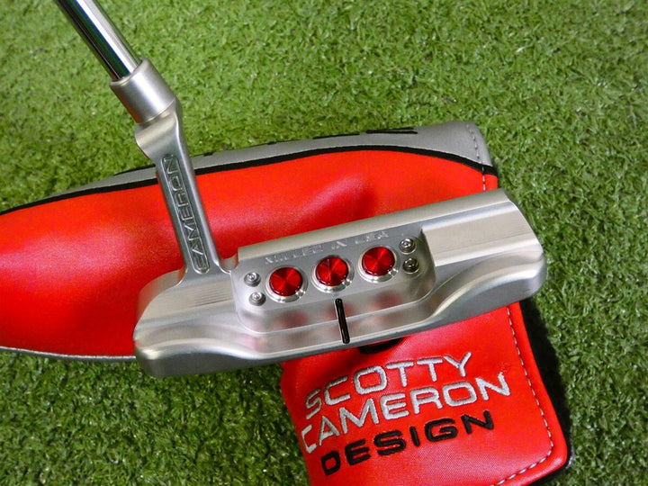 Titleist Scotty Cameron 2025 Studio Style Newport 35" Putter with HC Excellent