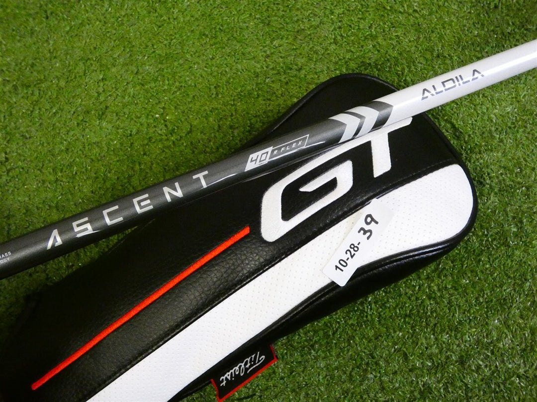 Titleist GT2 16.5* 3/4 Wood Aldila Ascent 40 Regular Graphite with Headcover
