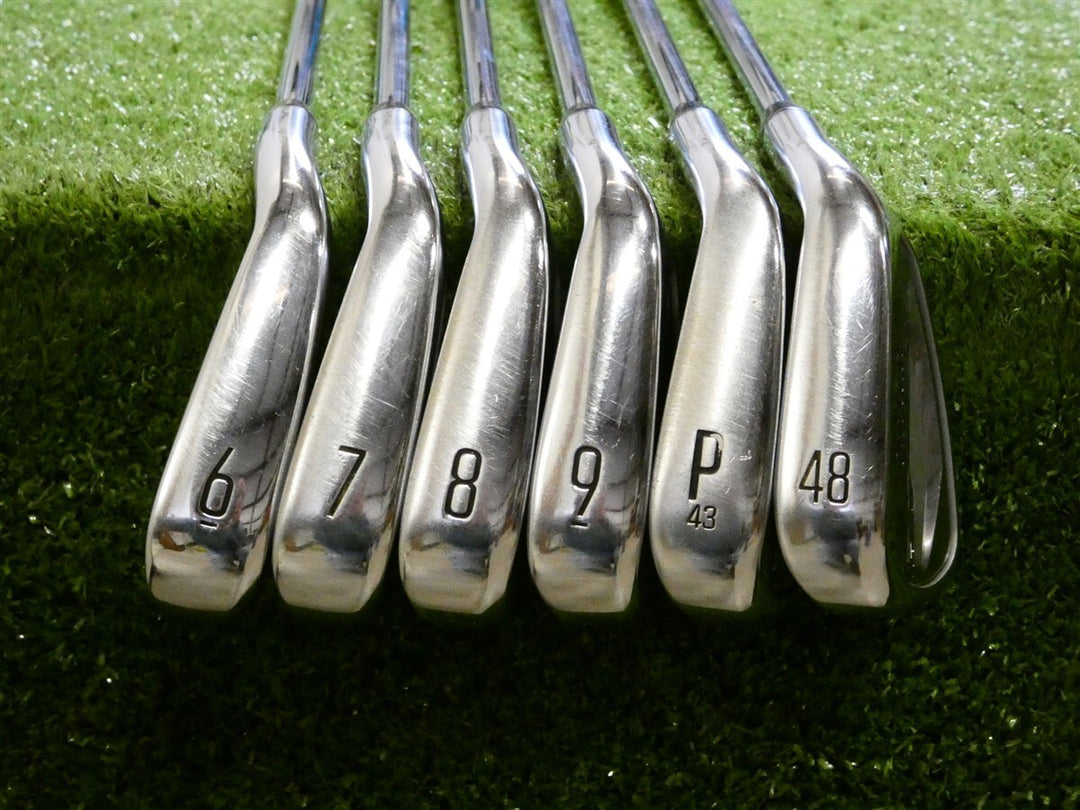 Titleist 2023 T350 Forged Irons 6-P &amp; 48* W AMT Red R300 Regular Steel