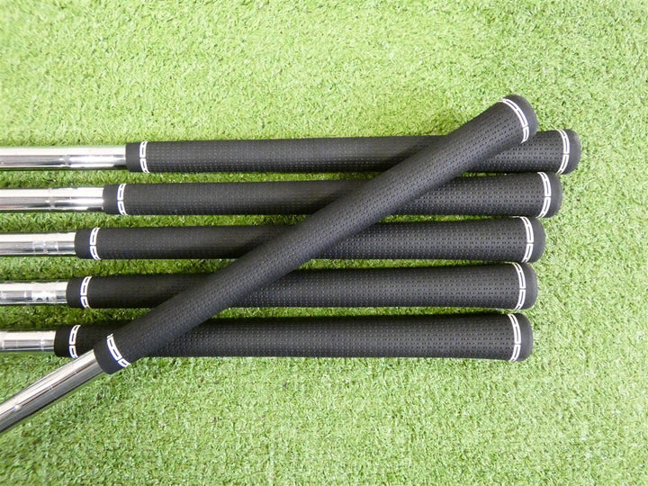 Titleist 2023 T350 Forged Irons 6-P &amp; 48* W AMT Red R300 Regular Steel