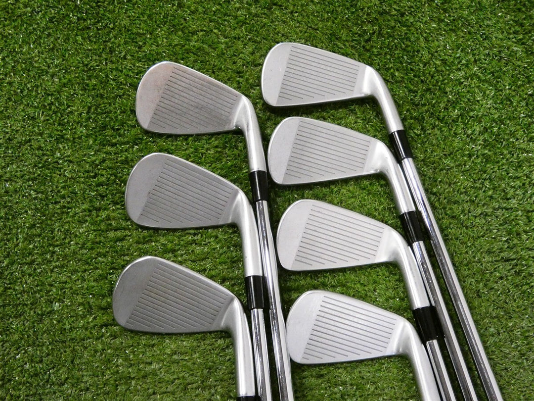 TaylorMade 2023 P790/P770 Mixed Left Hand Irons 4-P 6.5 X Extra Stiff Mid +.5"