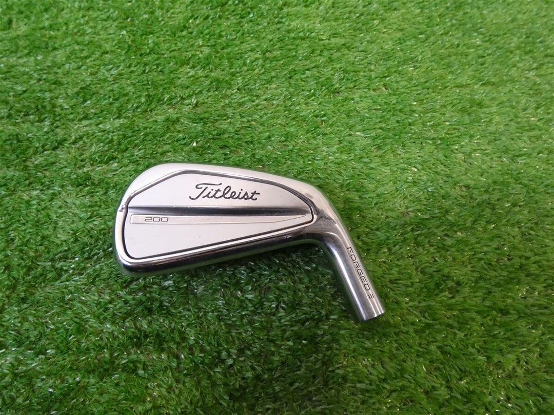 Titleist 2023 T200 24* 