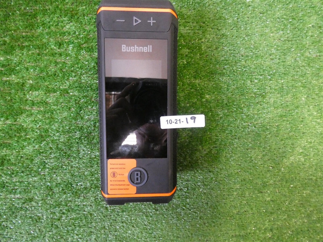 Bushnell Golf Wingman HD Speaker and Visual &amp; Audible GPS Device. Excellent