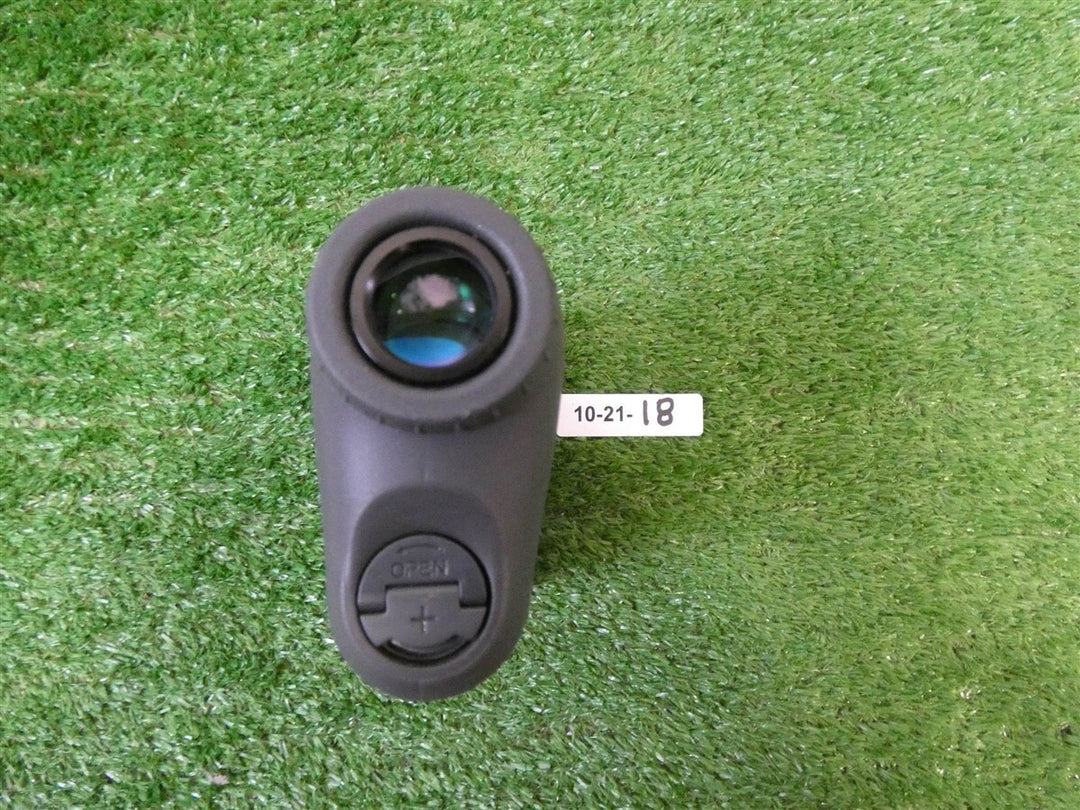 Bushnell Tour V6 Shift Golf Laser Rangefinder with Slope MINT