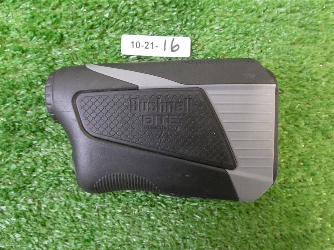 Bushnell Tour V5 Golf Laser Rangefinder (no slope) Excellent