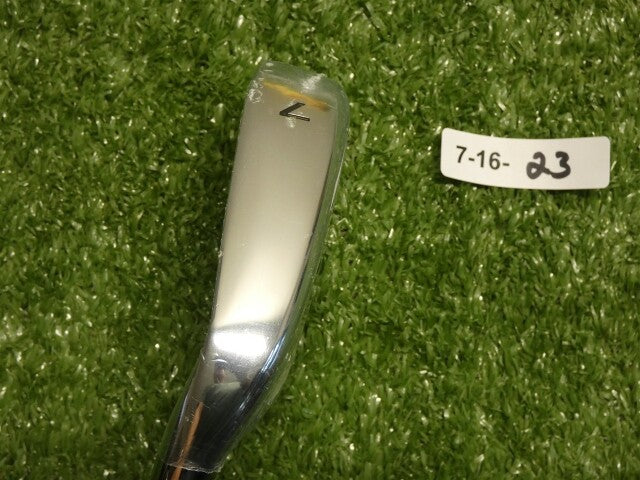 Callaway Elyte HL Left Hand 7 Denali Blue 65 5.5 Regular Graphite New
