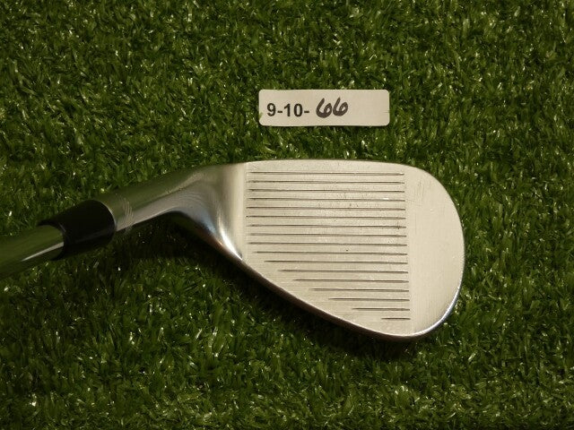Titleist Vokey SM10 Tour Chrome 56* 08* Sand Wedge M Grind Dynamic Gold Steel