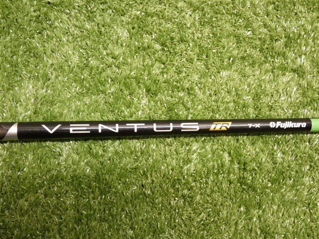 TaylorMade Ventus TR Black VeloCore 7-X Extra Stiff Driver Shaft w/Tip Excellent
