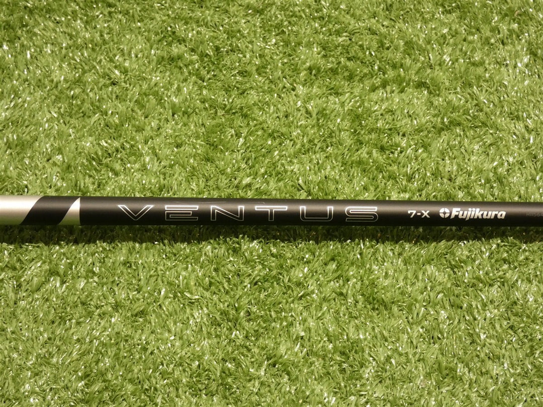 TaylorMade Ventus Black VeloCore+ Plus 7-X Extra Stiff 3 Wood Shaft w/Tip Mint