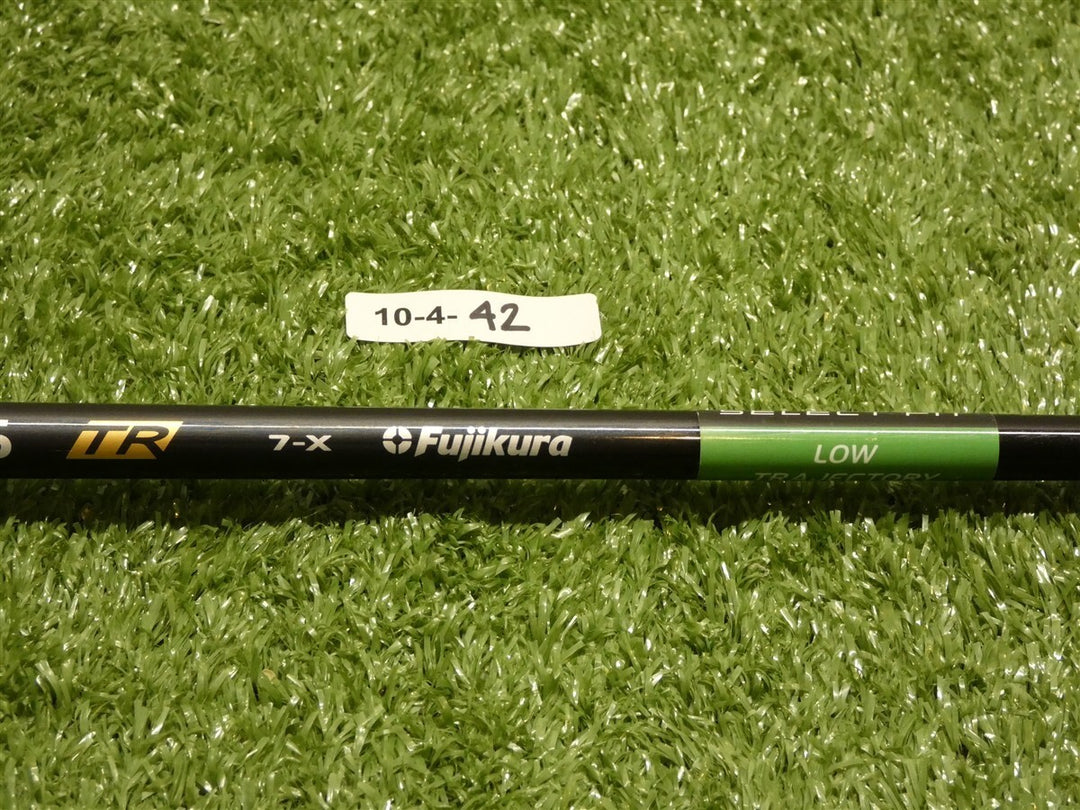 TaylorMade Ventus TR Black VeloCore 7-X Extra Stiff 3 Wood Shaft w/Tip Excellent