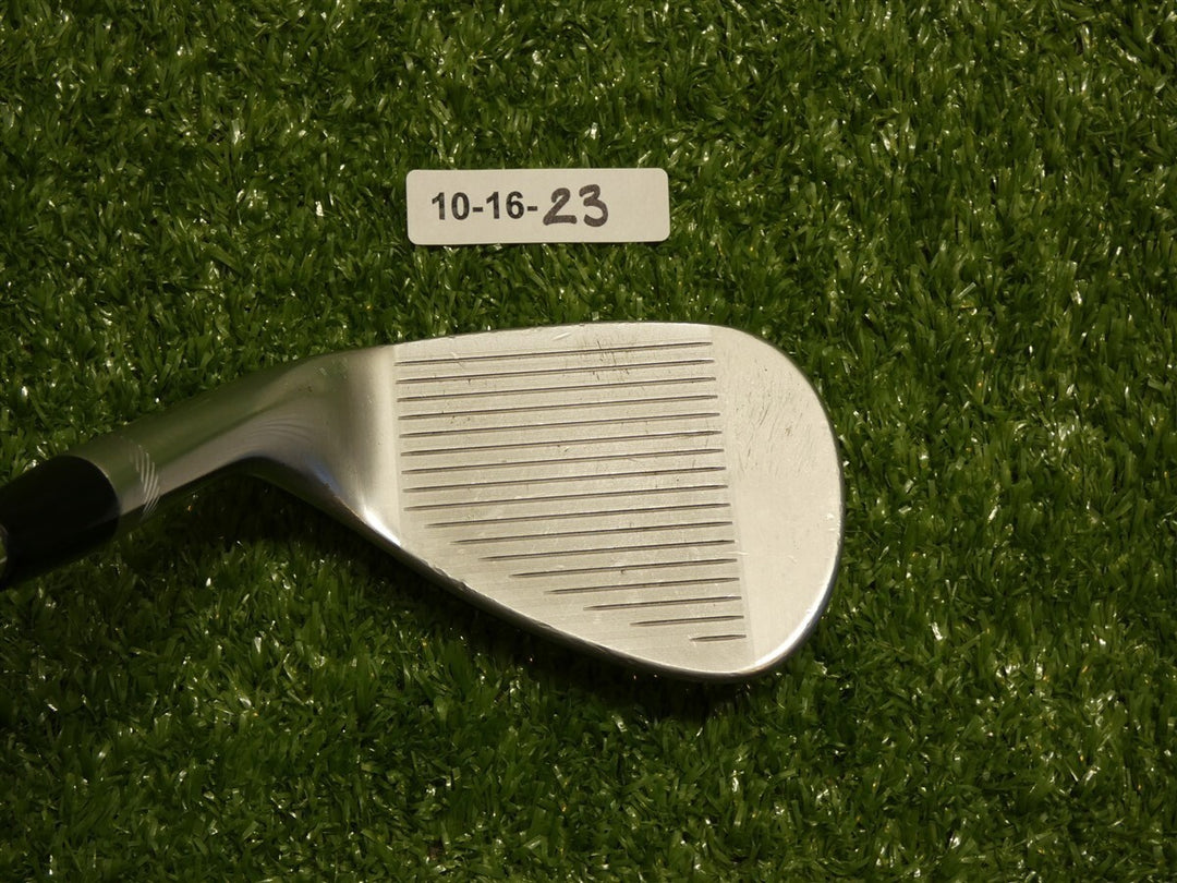Titleist Vokey SM9 Tour Chrome 56* 10* Sand Wedge S Grind Dynamic Gold Steel