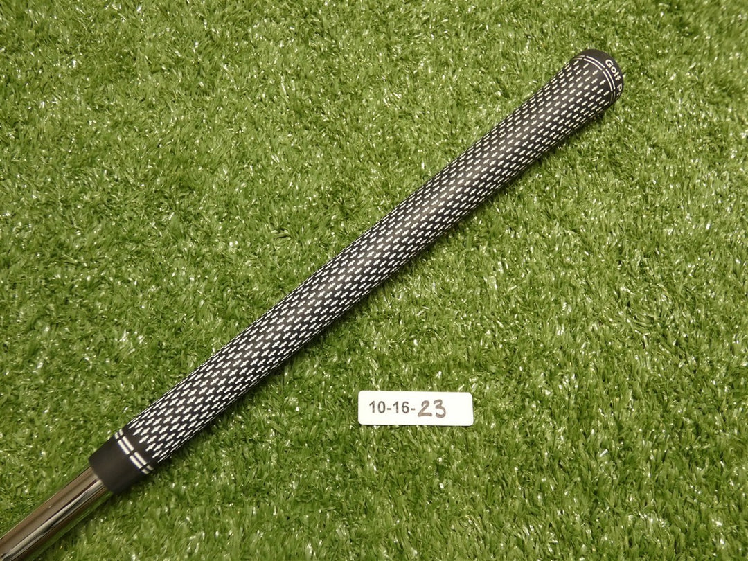 Titleist Vokey SM9 Tour Chrome 56* 10* Sand Wedge S Grind Dynamic Gold Steel