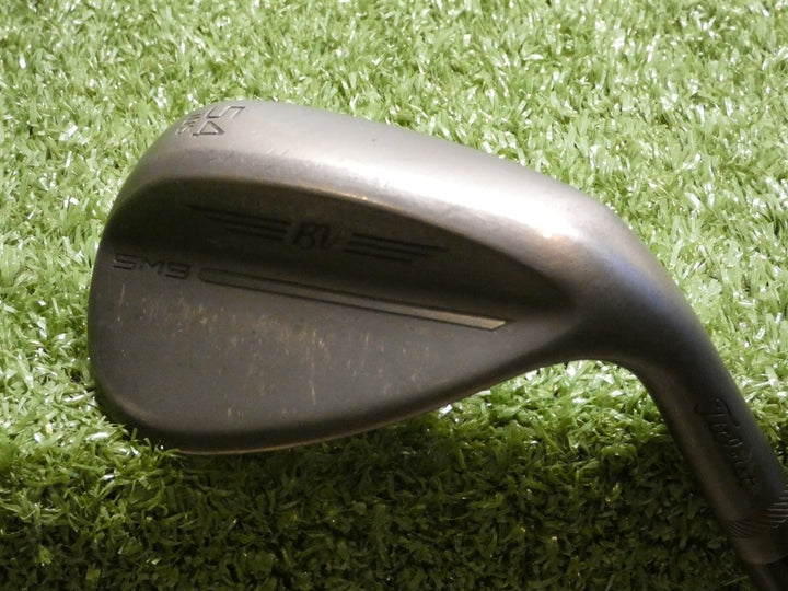Titleist Vokey SM9 Jet Black 54* 10* Sand Wedge S Grind Dynamic Gold Steel
