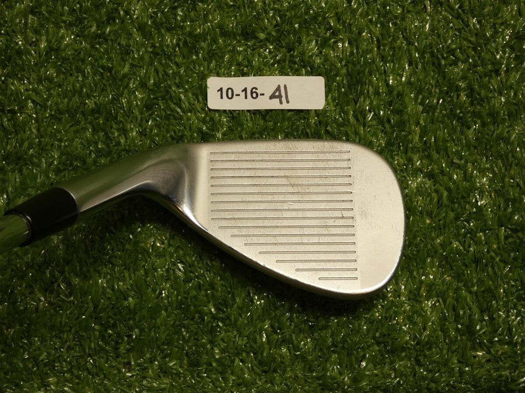 TaylorMade Milled Grind MG1 52* 09* Gap Wedge SB Dynamic Gold Steel
