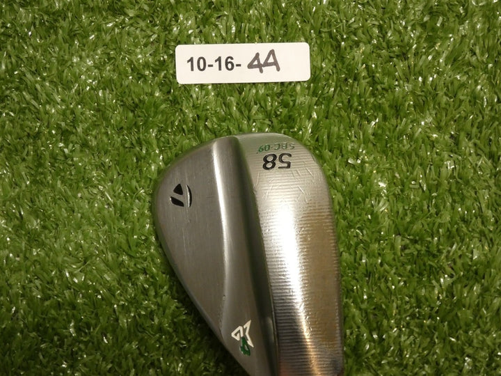 TaylorMade Milled Grind MG4 58* 09* Lob Wedge SBC Dynamic Gold 115 Steel