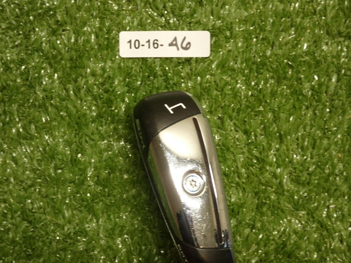 TaylorMade SIM DHY 22* 4 Utility Iron Diamana Ltd 65 Regular Graphite Excellent