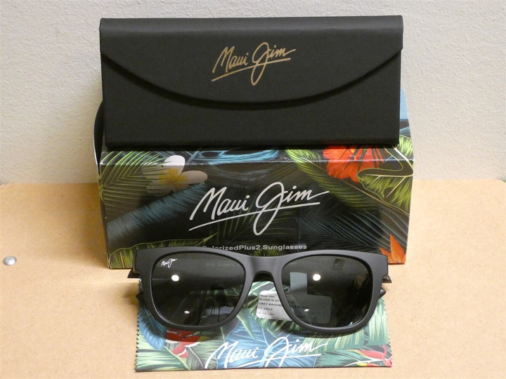 Maui Jim Grey Kaulike Matte Black Sunglasses 687-02 New